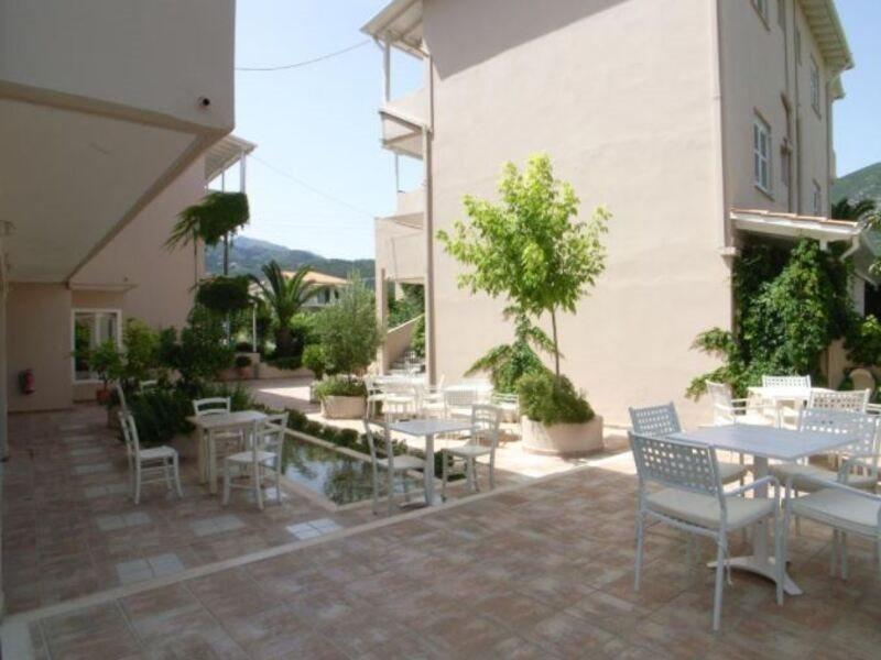Happyland Hotel Apartments Nydri  Exterior foto