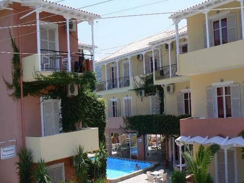Happyland Hotel Apartments Nydri  Exterior foto