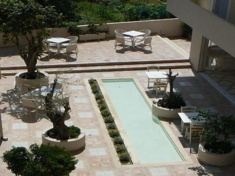 Happyland Hotel Apartments Nydri  Exterior foto