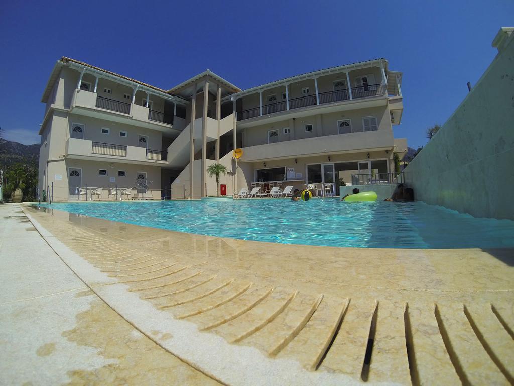 Happyland Hotel Apartments Nydri  Exterior foto